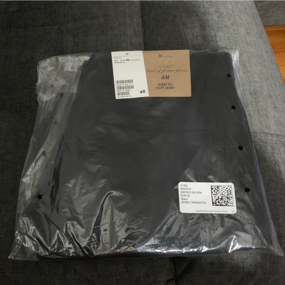 NWT H&M Men’s Skinny Chino’s - Picture 1 of 3